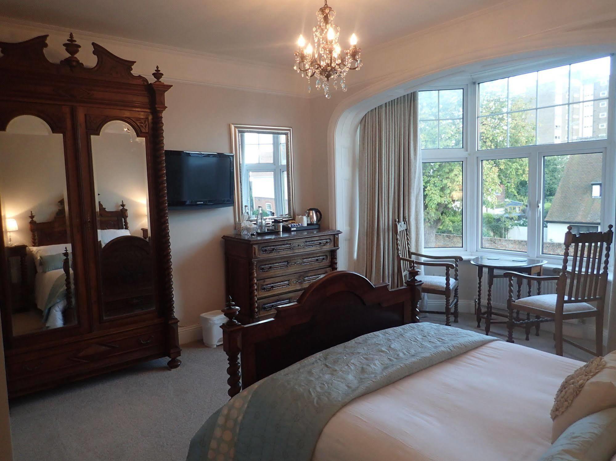 The Old Surgery Bed & Breakfast Clacton-on-Sea Exterior foto